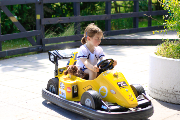 Advice and tips for a day trip for toddlers and children to Hornbaek, an adorable seaside beach town outside of Copenhagen, Denmark.