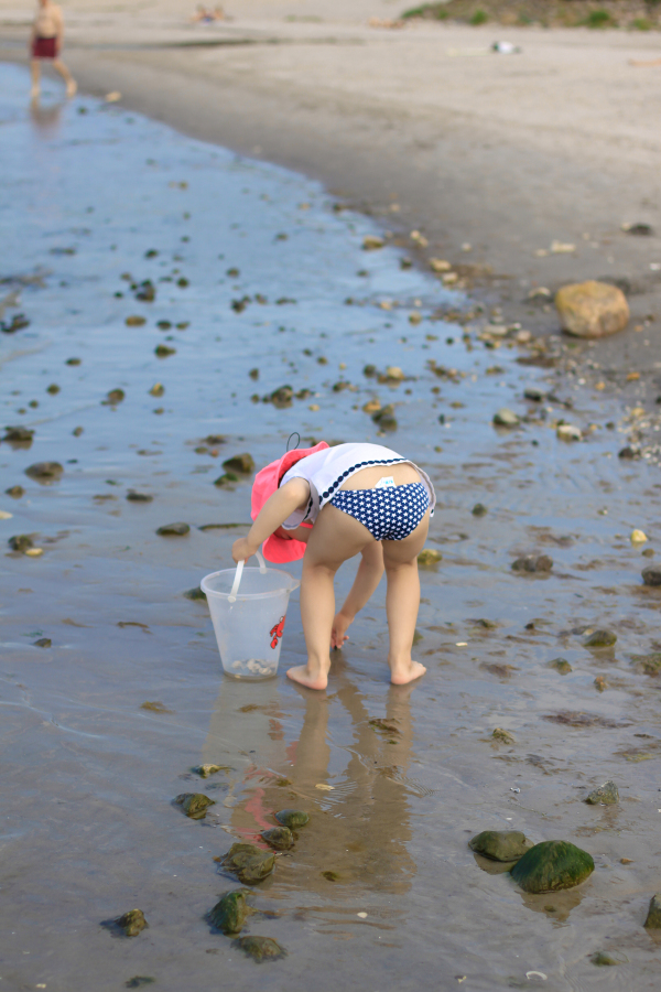 Advice and tips for a day trip for toddlers and children to Hornbaek, an adorable seaside beach town outside of Copenhagen, Denmark.