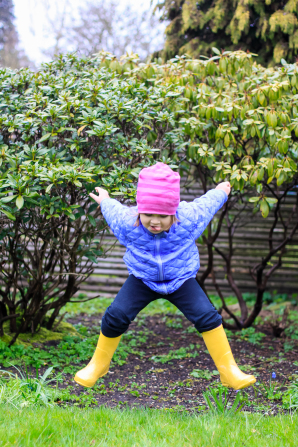 Experiences in a forest school forest kindergarten in the children's education system in Copenhagen, Denmark.