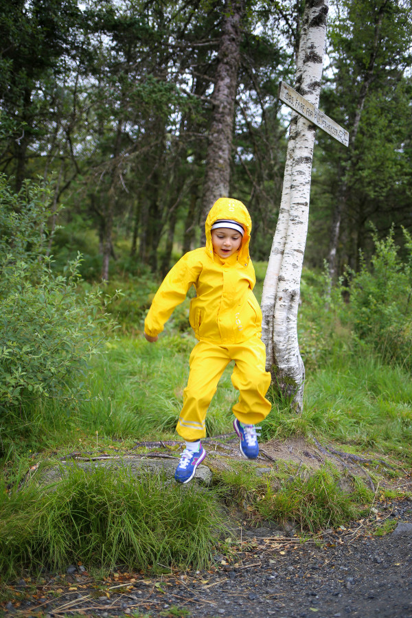 Our decision to keep forest school in Denmark going for one more year for our toddler and the implication for her education.