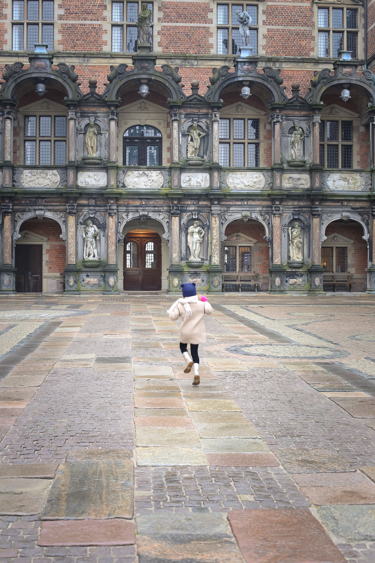 Visiting the Frederiksborg Castle in Hillerod, Denmark, home to the one of the Museum's of National History.