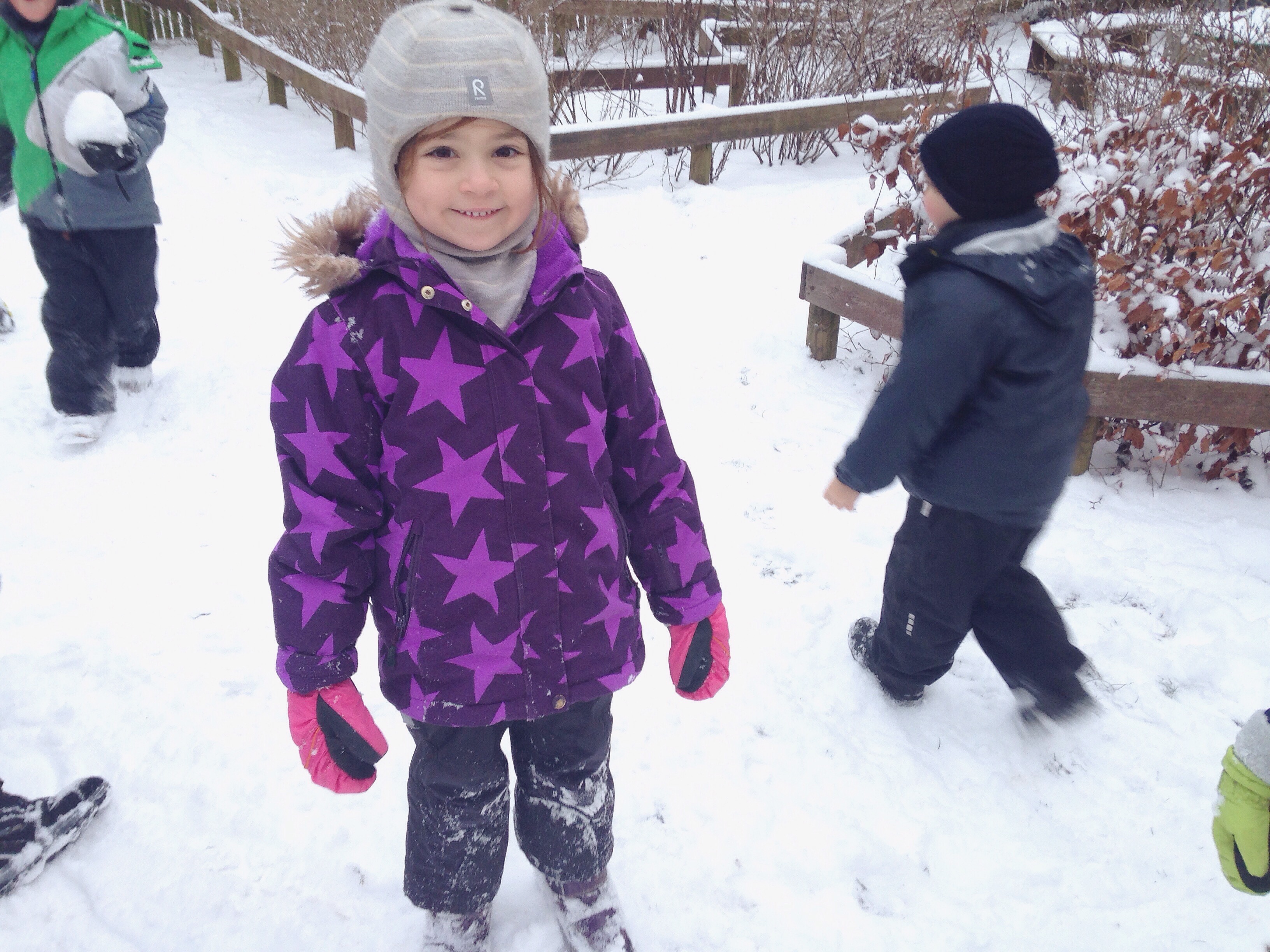 Snow in Copenhagen and Denmark doesn't mean that school is cancelled - it means that schools head outside! Out and about in the snow with my daughter's forest school.