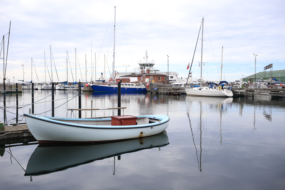 A natural, inspired playground in Hundested Harbor on the Danish Riviera.  Play spaces in Denmark always seem to bring together the perfect intersection between nature and play for toddlers and children.